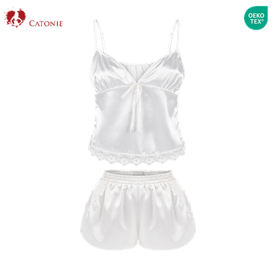 What kind of pajamas are the most comfortable to wear in summer? What kind of pajamas are the most comfortable to wear in summer?
